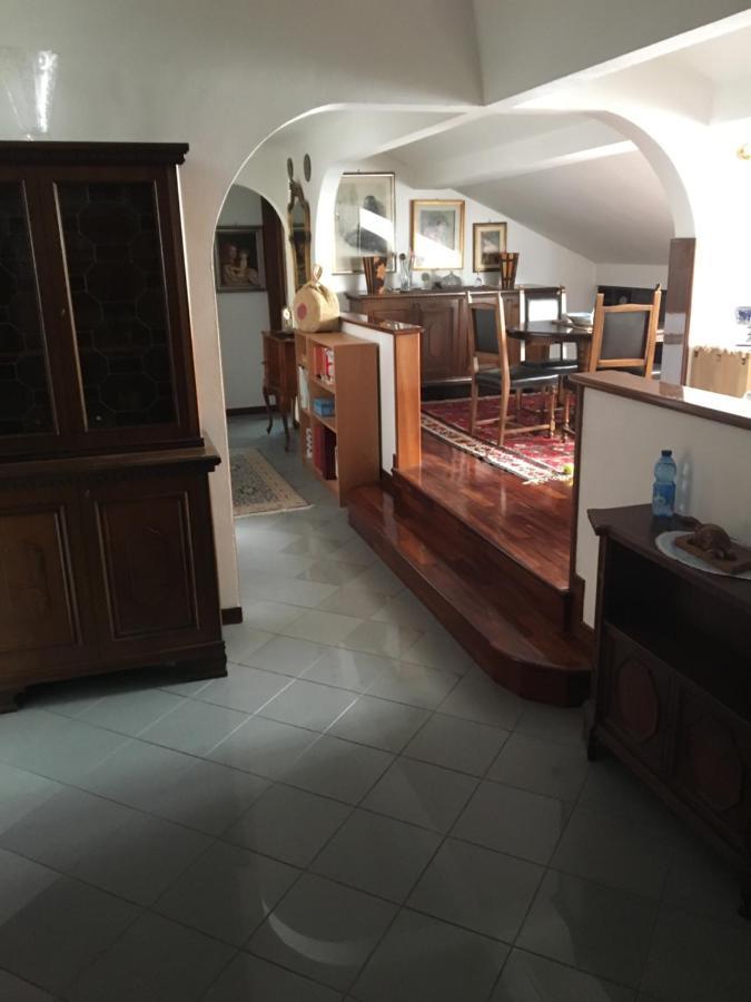 Ferienwohnung Il Nido Del Gabbiano Savona Exterior foto