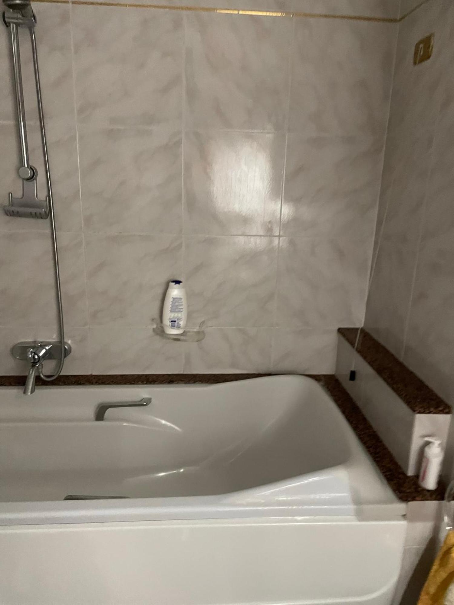 Ferienwohnung Il Nido Del Gabbiano Savona Exterior foto